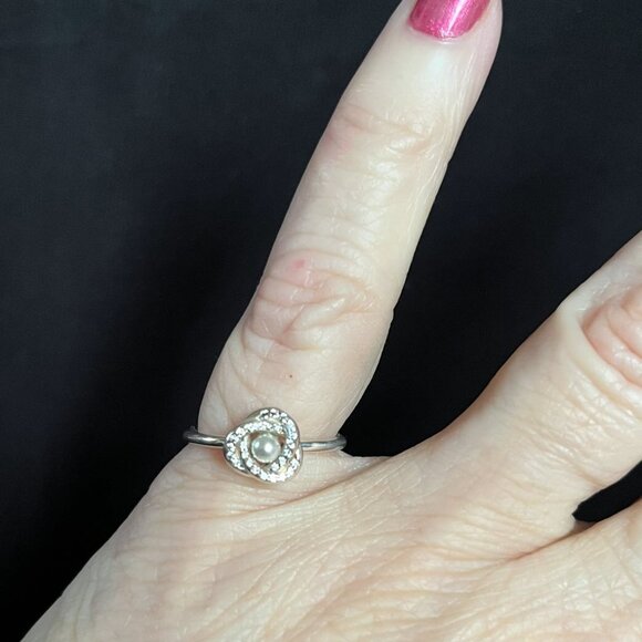 Pandora Luminous Knot Ring 925 Silver • Size 5.5 • CZ & Pearl with original box - Picture 5 of 11
